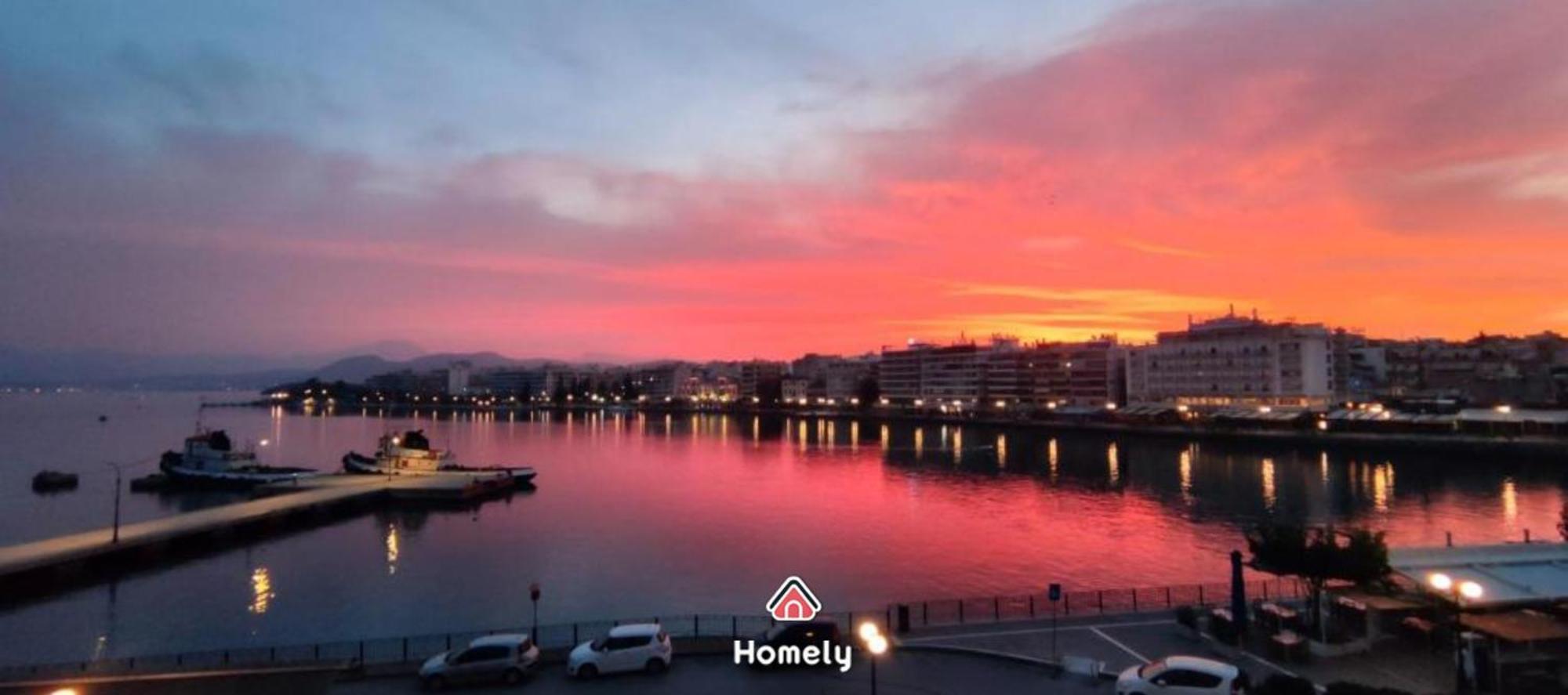 Debbie'S Διαμέρισμα Δίπλα Στο Νερό ! Chalkida Exterior photo